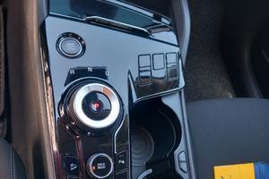 Automobile kia sportage