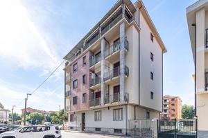 4 LOCALI A GRUGLIASCO