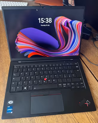 Lenovo Thinkpad X1 Carbon Gen 10 con i7 500gb