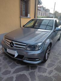 mercedes benz 220 avangarde 220