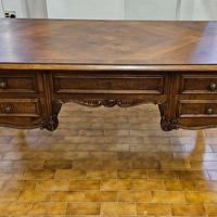 Scrivania Noce nazionale