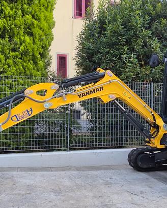 Miniescavatore come nuovo Yanmar Vio 27 con 260h 
