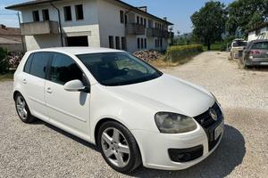 Volkswagen Golf 2.0 TDI GT Sport -FULL OPT.-