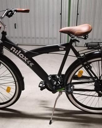 Nilox Bicicletta mai usata. 