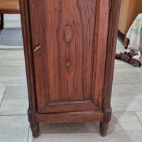 Mobile in legno Antiquariato
