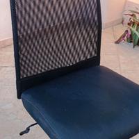 Sedia d'ufficio come nuova