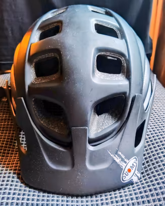 casco più guanti da bicicletta  SUOMY 