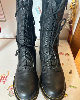 Dr. Martens 38 vintage