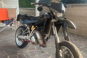 Husqvarna sm 125 (motore nuovo)