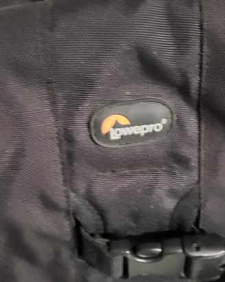 LOWEPRO ZAINO PER MACCHINA FOTOGRAFICA