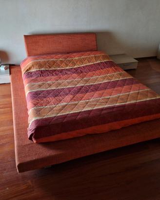 Letto matrimoniale design con pedana