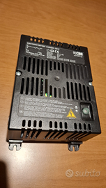Alimentatore batterie servizi camper