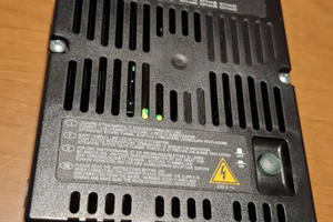 Alimentatore batterie servizi camper