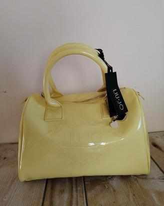 Borsa bauletto in vernice di Liu Jo