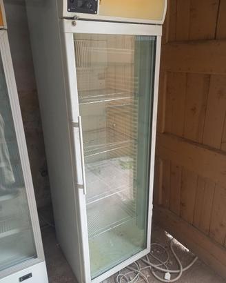frigo vetrina liebherr 