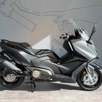 Kymco AK 575 Piremium