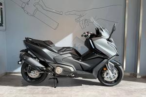 Kymco AK 575 Piremium