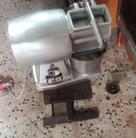 grattuggia  professionale  