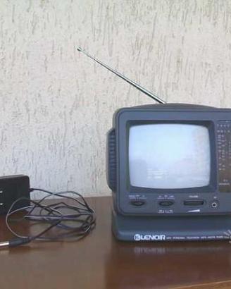 Televisore 5,5" Pollici Radio Am / Fm Monitor Tv