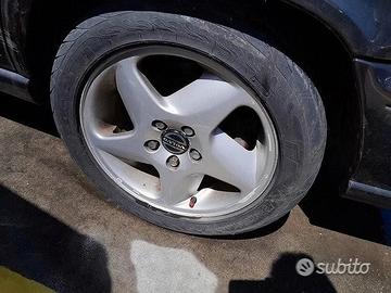 Cerchi In Lega Da 16" Modello HYDRA Per Volvo 850