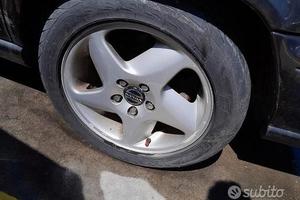 Cerchi In Lega Da 16" Modello HYDRA Per Volvo 850