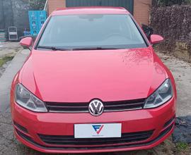 Volkswagen Golf VII 1.6 TDI BLUEMOTION