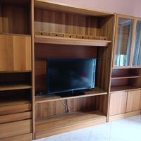 mobile in ciliegio per sala