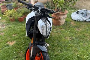 moto ktm 