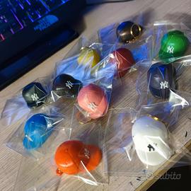 portachiavi cappellini