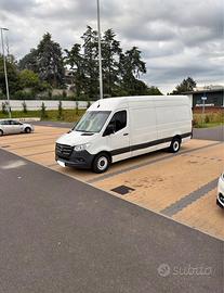 Mercedes Sprinter w907  Perfetto