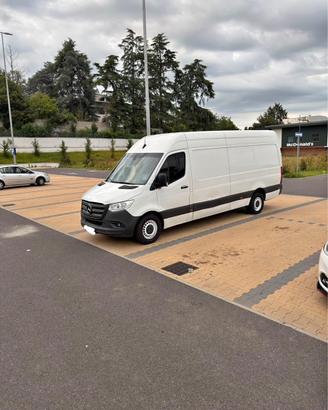 Mercedes Sprinter w907  Perfetto