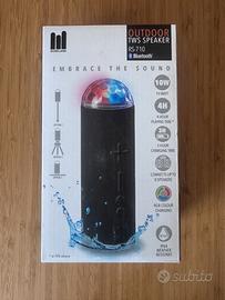 Cassa Bluetooth con luci LED e treppiede