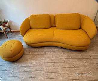 Divano Dondi salotti tre posti più pouf