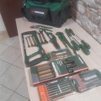 borsa con attrezzi