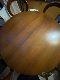 Tavolo rotondo allungabile