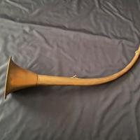 Corno da caccia antico in ottone tromba naturale d