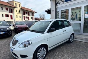 Lancia Ypsilon 1.2Bz 69Cv Diva - Neopatentati