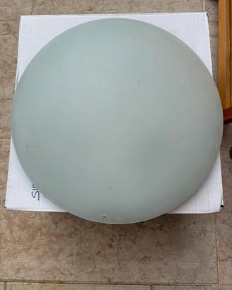 Plafoniera in vetro satinato