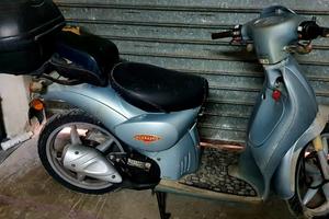 Aprilia Scarabeo 50 2T Delux