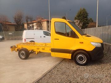 MERCEDES TELAIO 2021