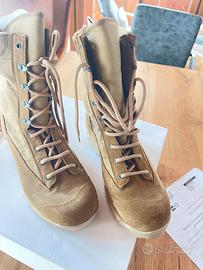 Stivaletti militare estivi