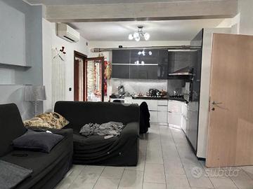 CASA INDIPENDENTE A VENEZIA