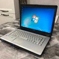 Notebook Toshiba Core 2 Duo Win 7 64 bit