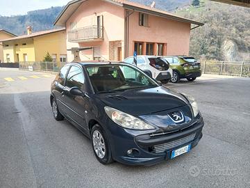 Peugeot 206 2010 benzina e gpl 60cv