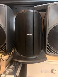 Cassa portatile Bose L1 Compact Power Stand.