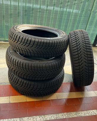 Gomme neve 185 65 r15