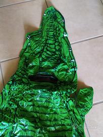 coccodrillo gonfiabile e banana