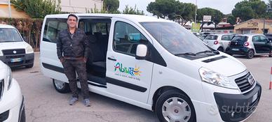 Autista per noleggio con conducente o taxi