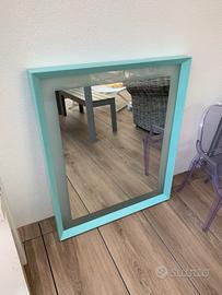 Specchio bagno laccato lucido retroilluminato