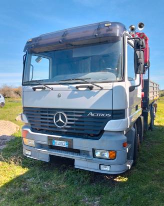 Mercedes actros 18-40 gru fassi F240